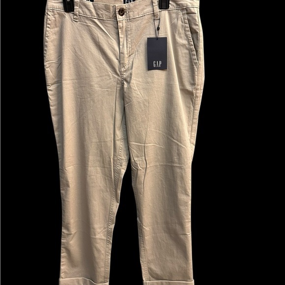 GAP Women’s Tan Pants - Picture 1 of 8